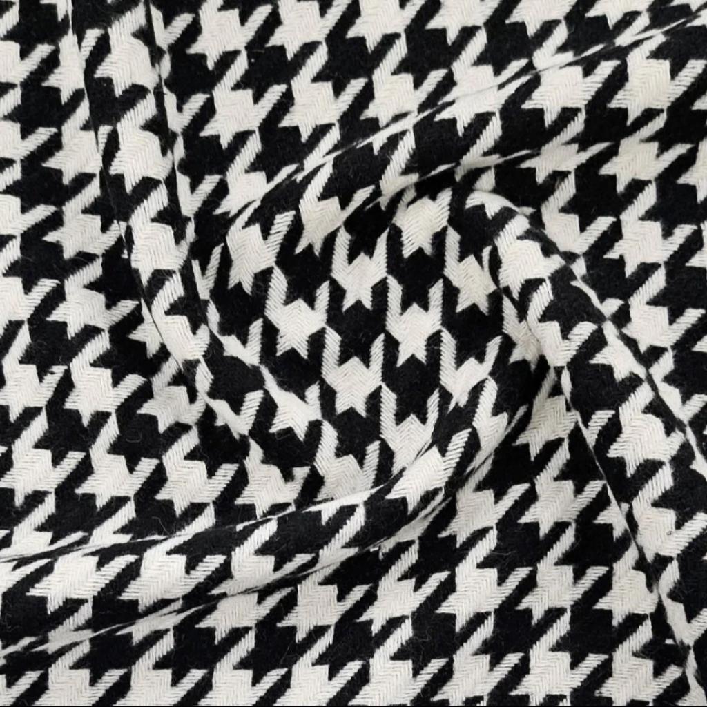 Houndstooth Tweed Knit Fabric