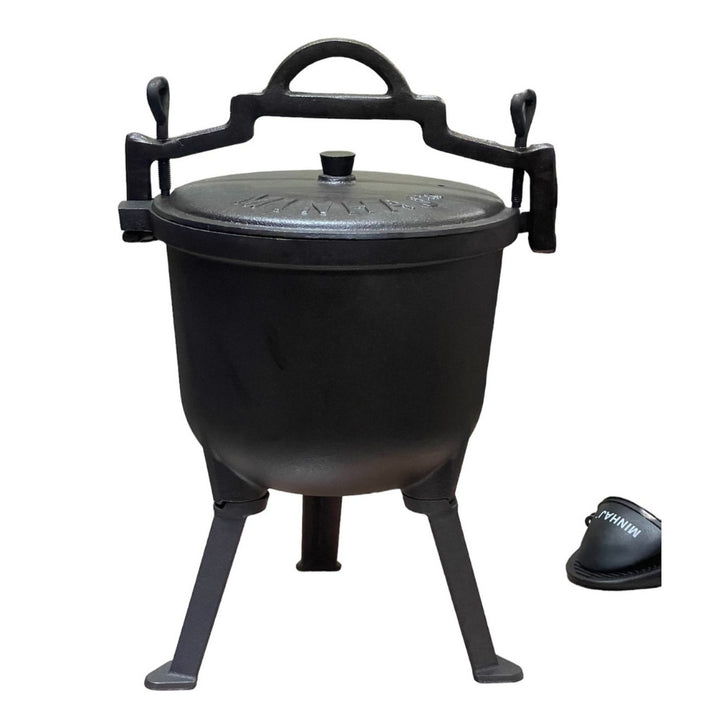 Potjie Cooker - Cast Iron + 2 Silicone Gloves