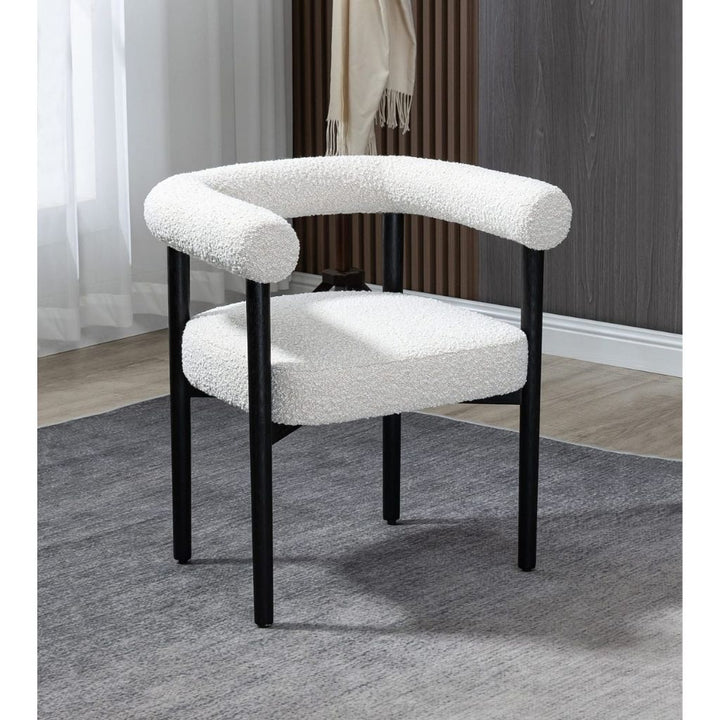 Horseshoe Boucle chair