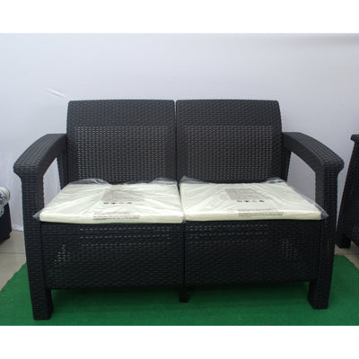 Outdoor Furniture Patio Set - 4 Seater + Table