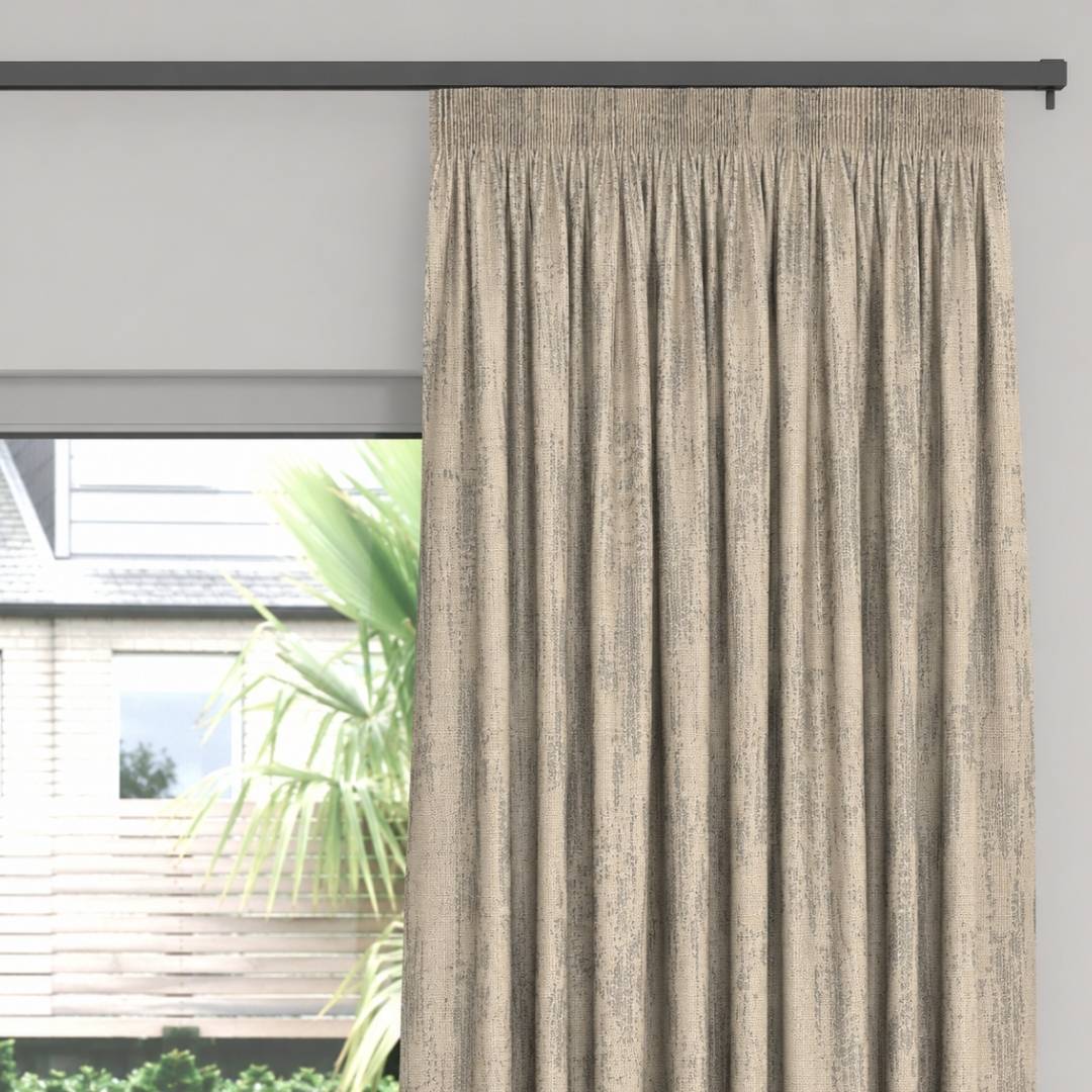 Ready Made Curtains & Laces