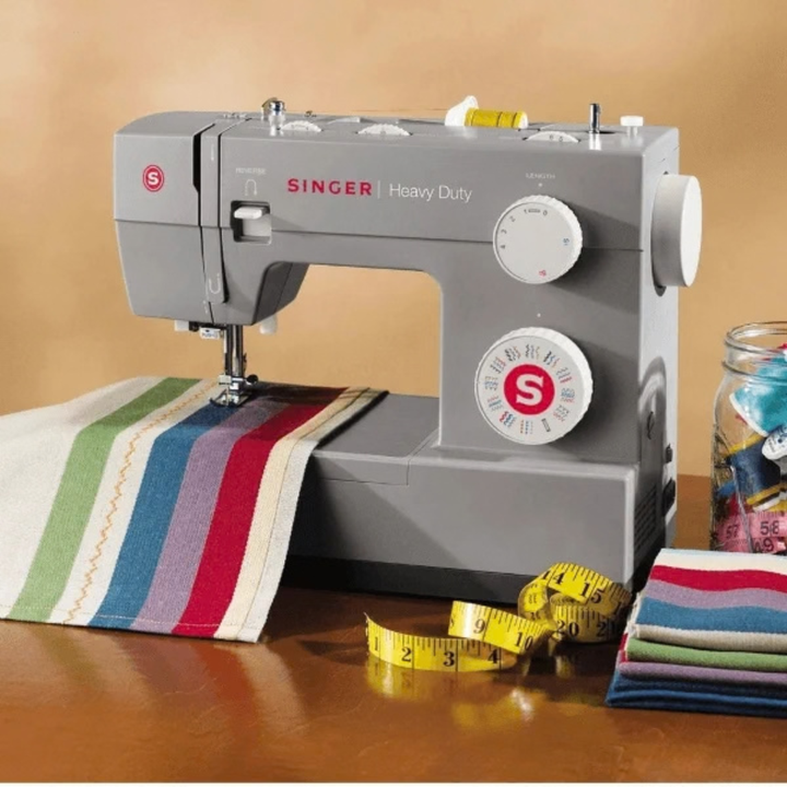 Singer Heavy Duty Sewing Combo – Sewing Machine + 4-Thread Overlocker + Extension Table