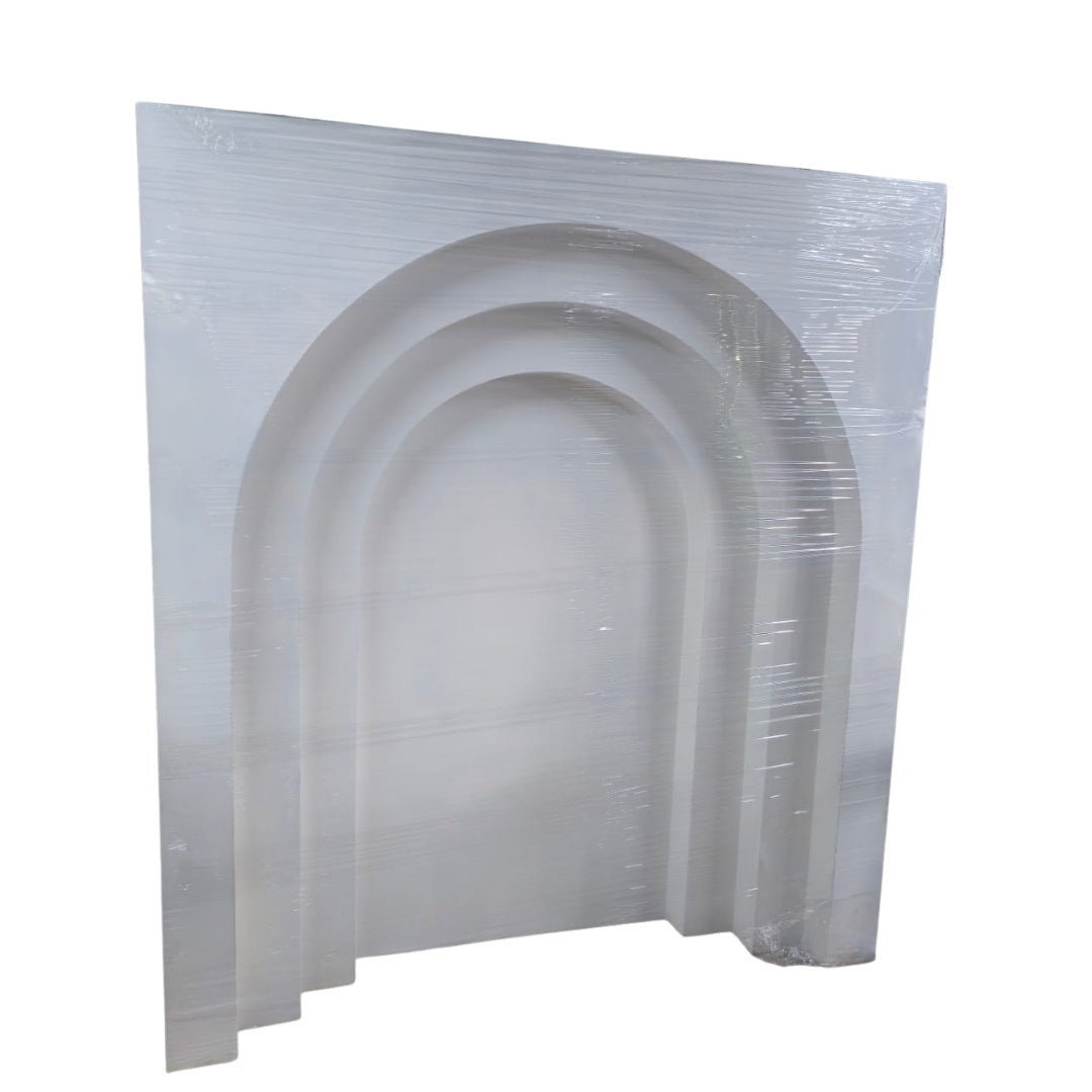 Step Arch – White Layered Backdrop