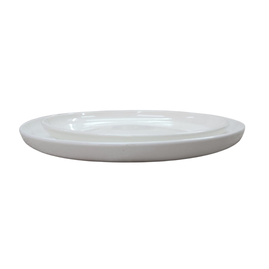Dinnerware - Round Flat with Curved Lip
