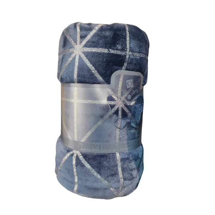 Plush Throws - Striped & Geometric