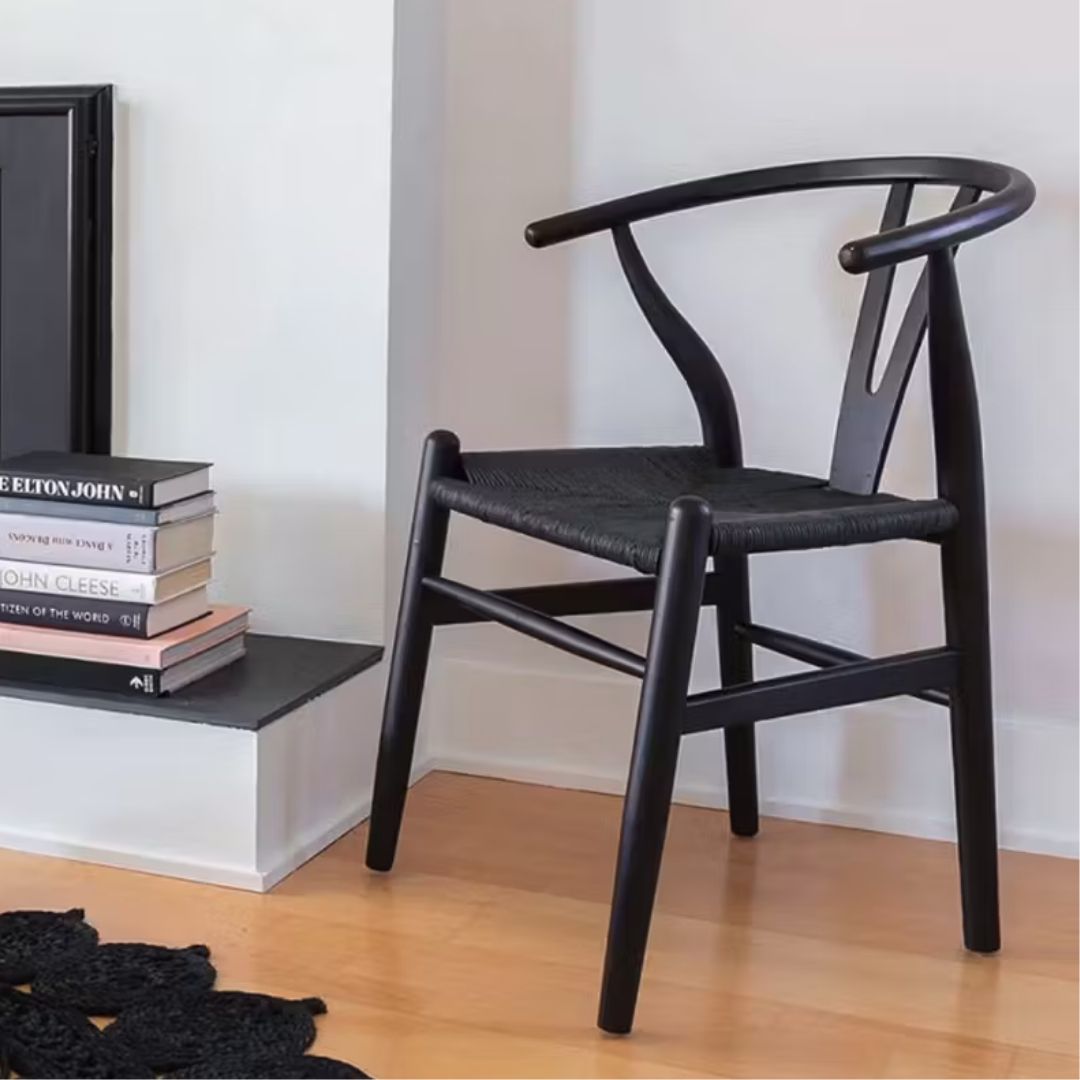 Chair - Wishbone - Resin