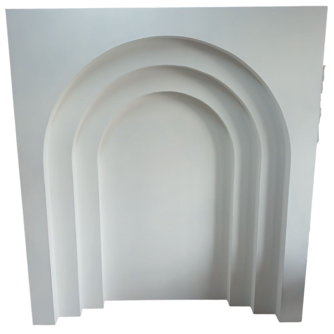 Step Arch – White Layered Backdrop