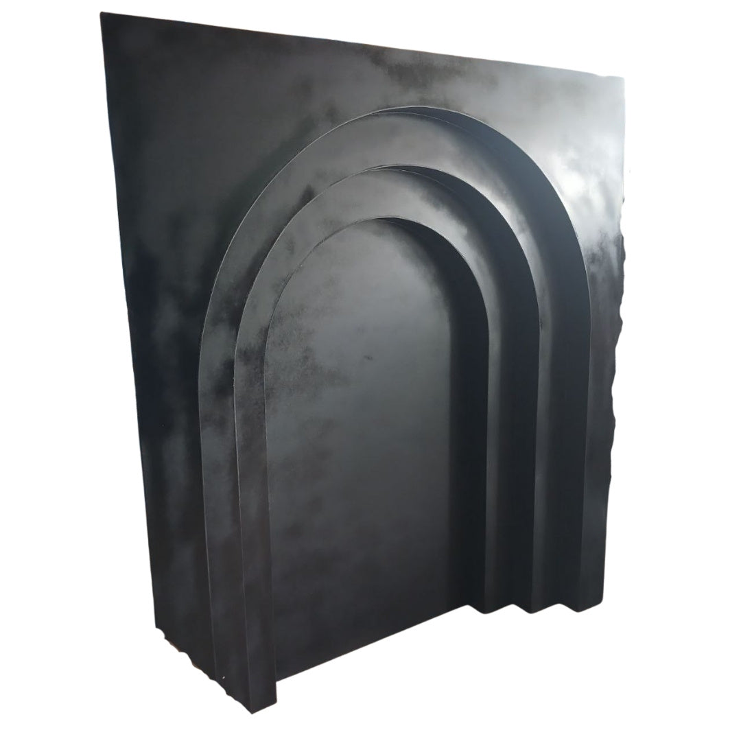Step Arch – White Layered Backdrop