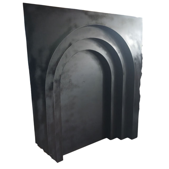 Step Arch – White Layered Backdrop