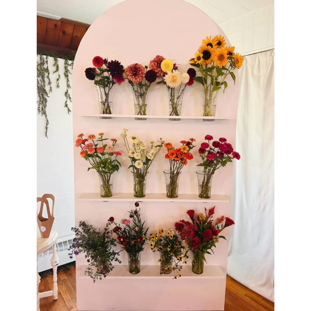 Bloom Bar Flower Stand