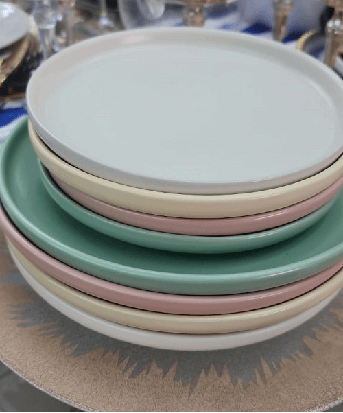 Dinnerware  - Round Flat with Lip Colours