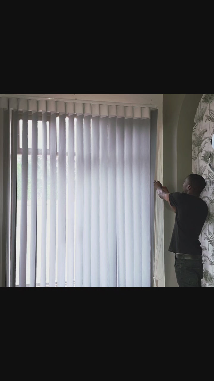 Vertical Illusion Blinds