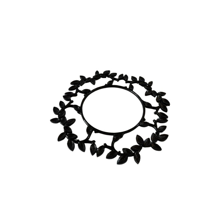 Underplates - Plastic Leaf Ring