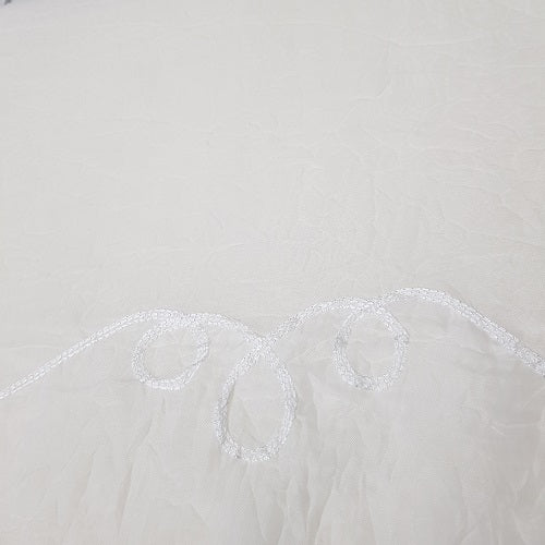 Ready Made Lace Sheer - Crushed Cornelly 5m